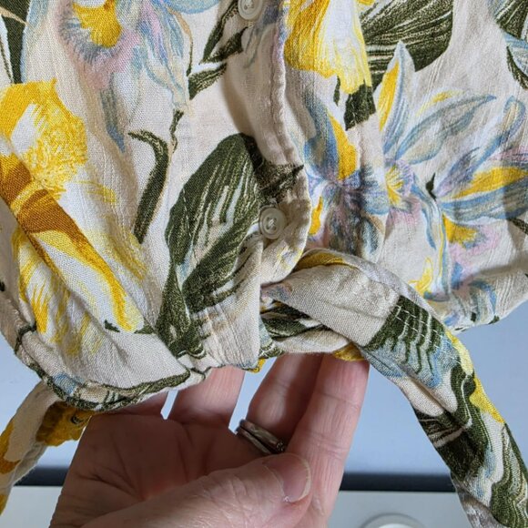 EUC Old Navy Short-Sleeve Tropical Floral Shirt - Picture 3 of 5